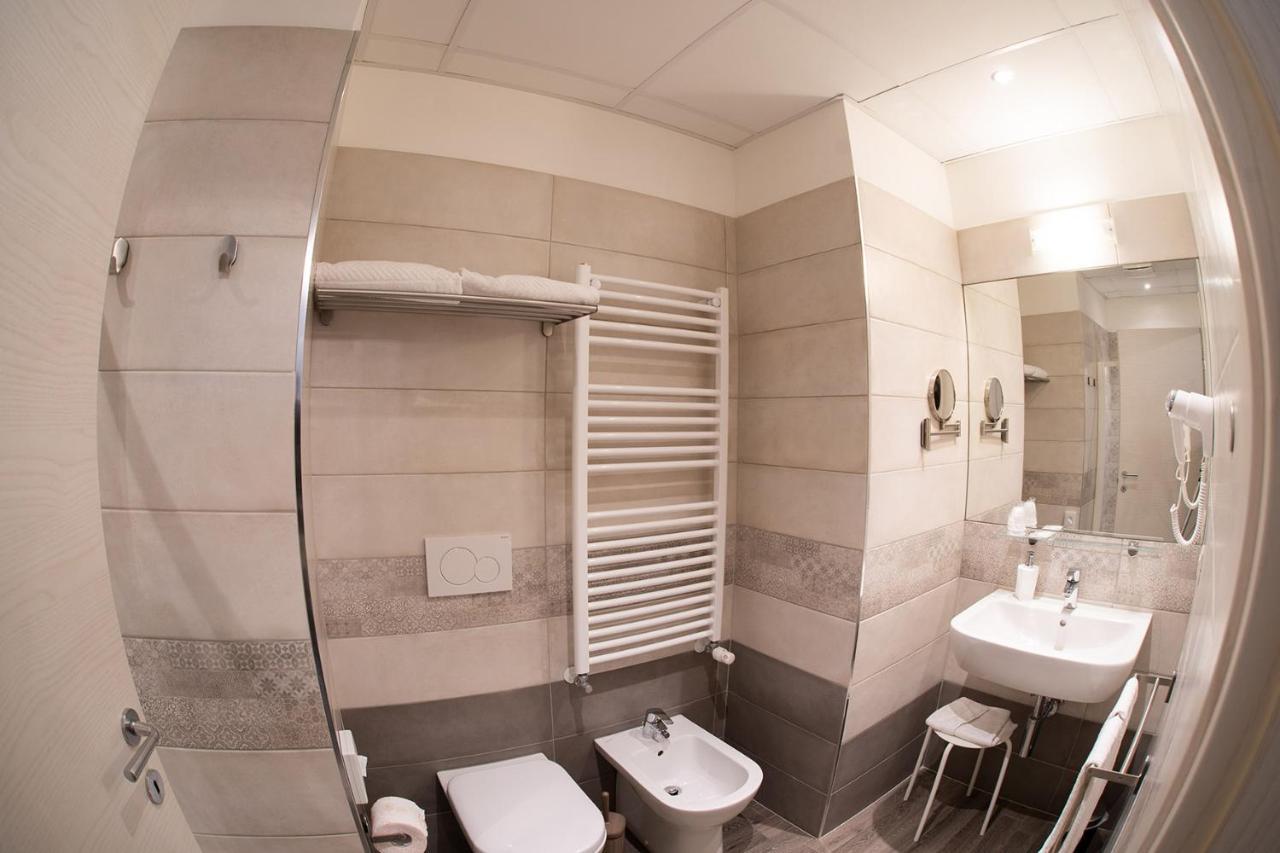 Rooms Boutique Carducci Trieste Exterior foto