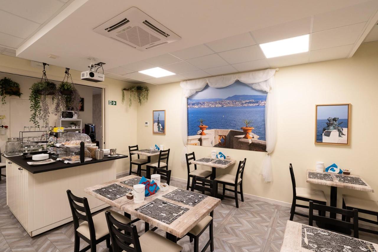 Rooms Boutique Carducci Trieste Exterior foto