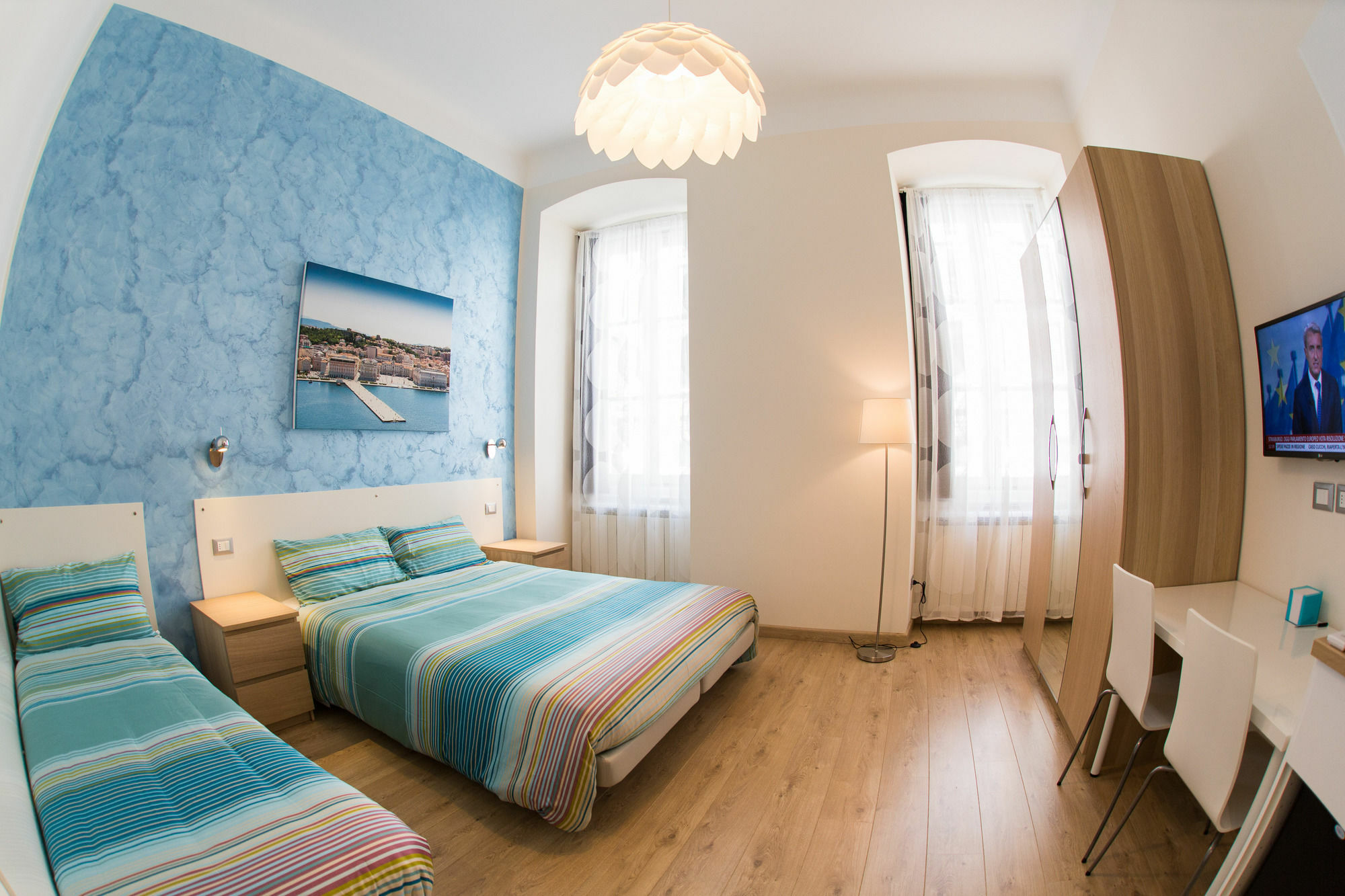 Rooms Boutique Carducci Trieste Exterior foto