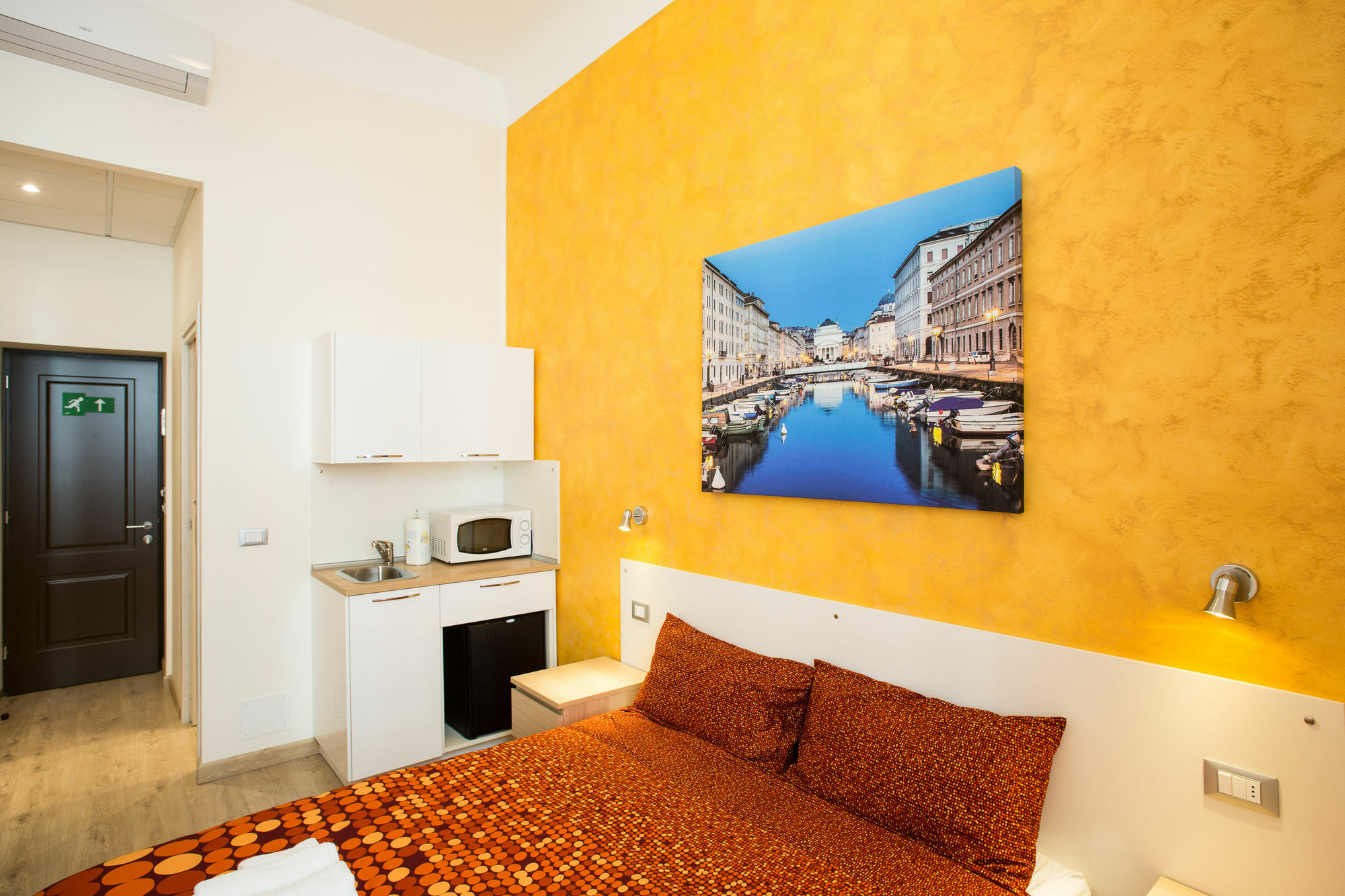 Rooms Boutique Carducci Trieste Exterior foto